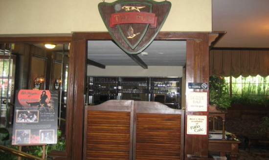 Sportsmen's Lodge Bar